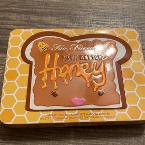 too faced peanut butter and honey palette w/o look book